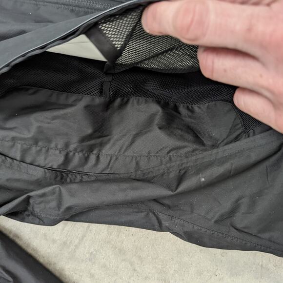CS Windbreaker Jacket - Medium - Picture 3 of 9
